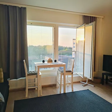 Haermaelaen Kotoisa - Valoisa Yksioe - Free Parking & Wifi