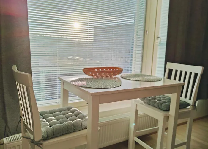 Apartamento Haermaelaen Kotoisa - Valoisa Yksioe - Free Parking & Wifi Tampere