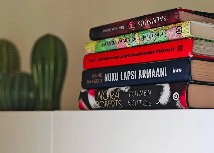 Haermaelaen Kotoisa - Valoisa Yksioe - Free Parking & Wifi Apartamento Tampere