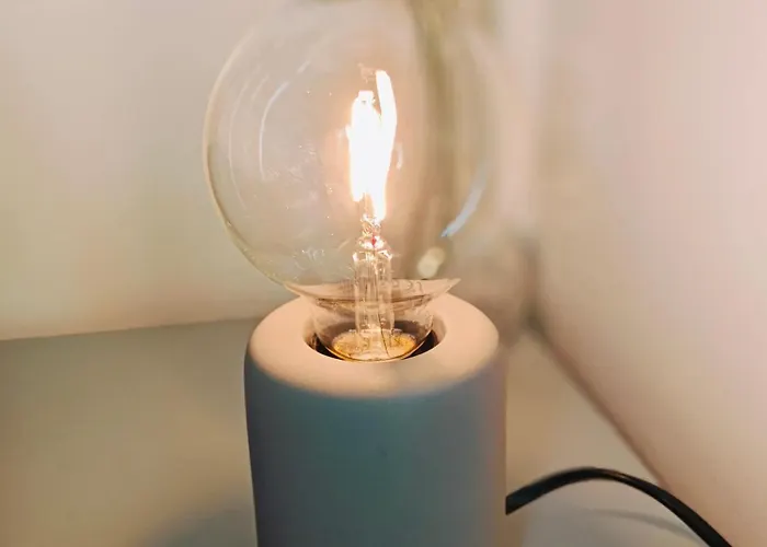 Haermaelaen Kotoisa - Valoisa Yksioe - Free Parking & Wifi Apartamento Tampere