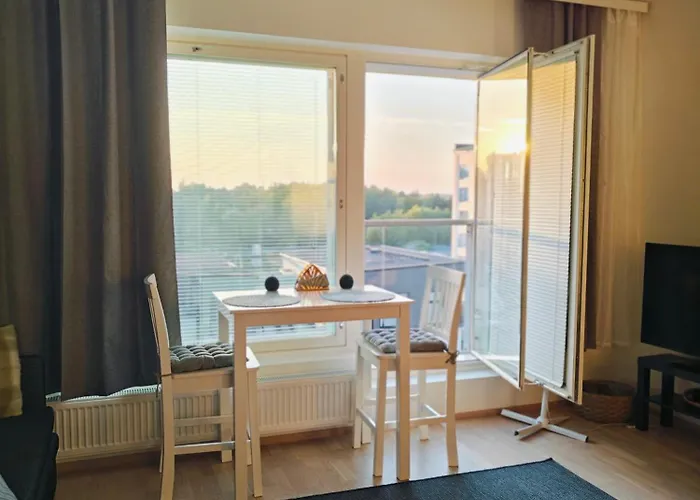 Haermaelaen Kotoisa - Valoisa Yksioe - Free Parking & Wifi